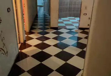 Apartments For rent - 3 rooms - floor 9