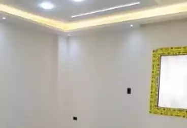 Apartments For sale - 2 rooms - floor 1