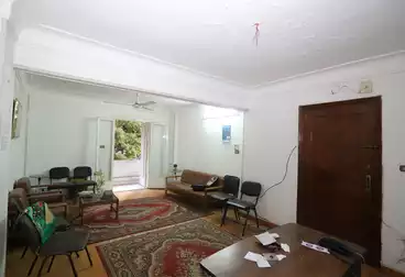 عقارات للبيع - 2 غرف - بالدور 1