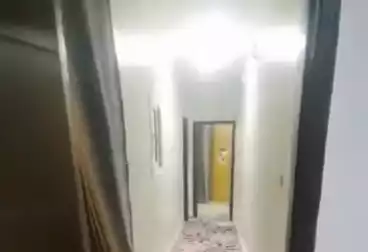 Furnished Apartment For sale - 3 rooms - floor 13