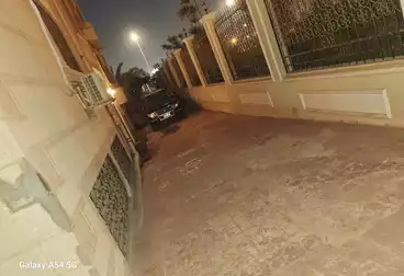 فلل للبيع - 4 غرف