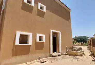 Villas For sale - 6 rooms