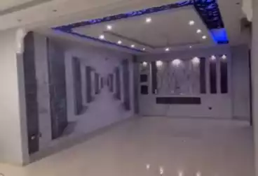 Apartments For sale - 4 rooms - floor 7