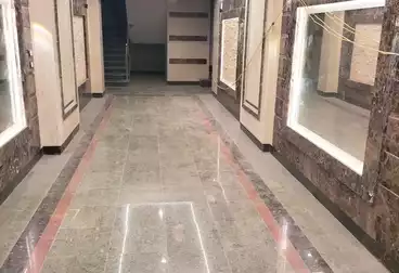 Apartments For sale - 3 rooms - floor 4