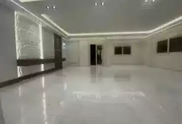شقق للإيجار - 3 غرف - بالدور 4