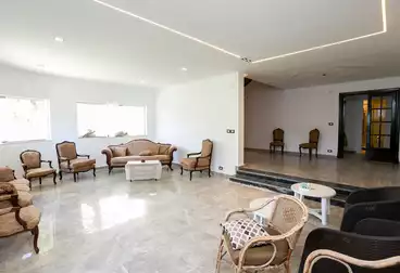 Separate Villa For sale - 6 rooms