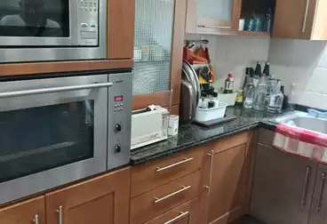 عقارات للبيع - 4 غرف