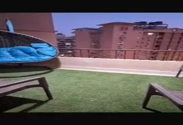 Apartments For sale - 3 rooms - floor 8