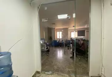 Apartments For sale - 3 rooms - floor 4