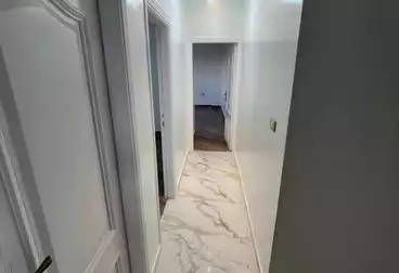 undefined undefined - 2 rooms - floor 4
