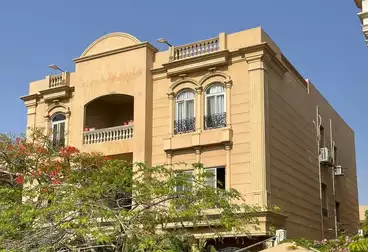 Apartments For sale - 3 rooms - floor 1