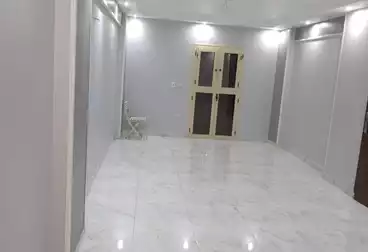 عقارات للبيع - 2 غرف - بالدور 1