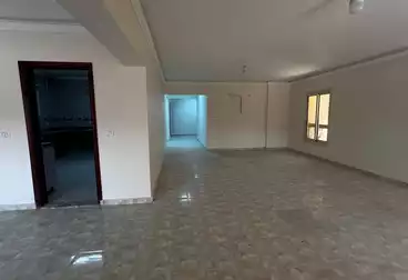 عقارات للإيجار - 3 غرف - بالدور 1