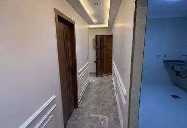 undefined undefined - 3 rooms - floor 8
