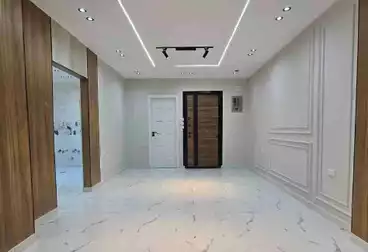 Apartments For sale - 3 rooms - floor 5