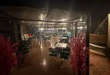 تجاري للإيجار