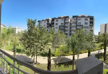Apartments For sale - 2 rooms - floor 5