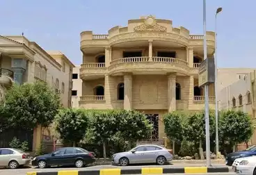 فلل للبيع - 22 غرف