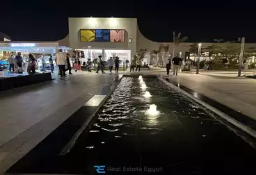 مكاتب للبيع - 1 غرف - بالدور 1
