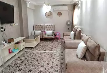 Apartments For sale - 2 rooms - floor 9