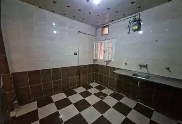 شقق للإيجار - 4 غرف - بالدور 4