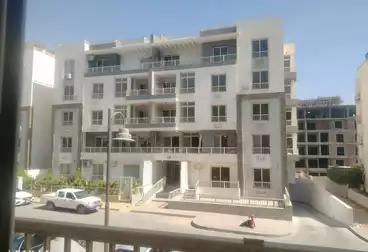 شقق للبيع - 3 غرف - بالدور 2