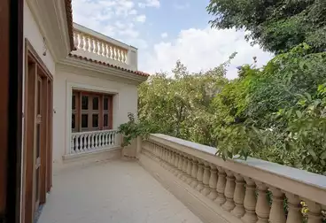 Villas For sale - 5 rooms