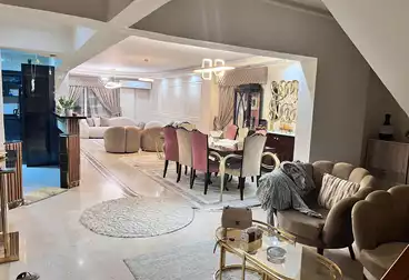 عقارات للبيع - 3 غرف - بالدور 12