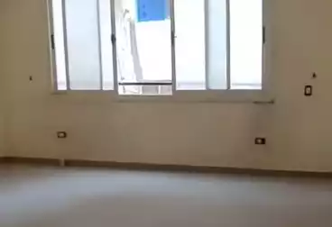 عقارات للبيع - 3 غرف - بالدور 2