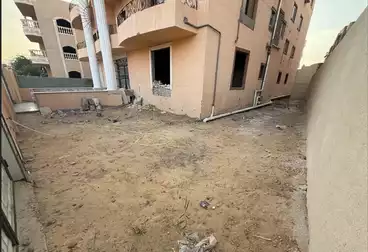 Apartment with Garden For sale - 4 rooms - floor 0