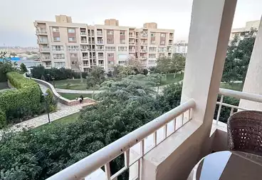 Apartment with Garden For sale - 3 rooms - floor 2