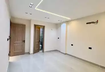 Apartments For sale - 2 rooms - floor 2