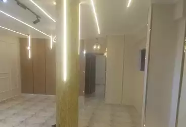Apartments For sale - 3 rooms - floor 6