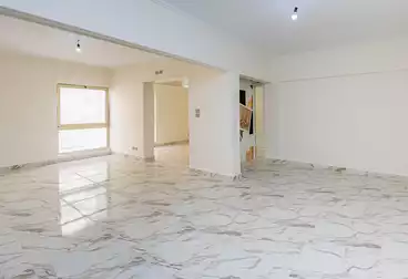 شقق للبيع - 2 غرف - بالدور 7