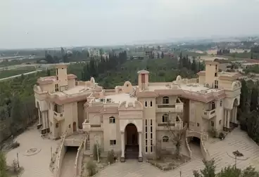 Villas For sale - 30 rooms