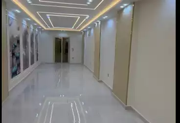 Apartments For rent - 3 rooms - floor 3