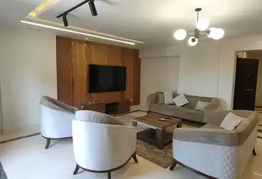 Apartments For sale - 4 rooms - floor 7