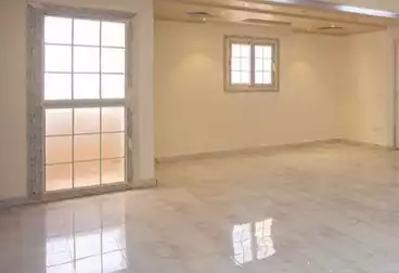 مكاتب للإيجار - 3 غرف - بالدور 7