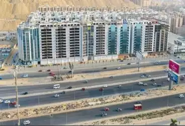 محلات للبيع - بالدور 1