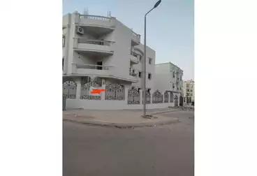 شقق للبيع - 3 غرف - بالدور 1