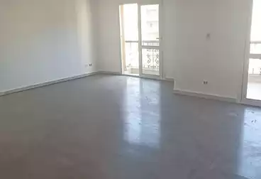Apartments For rent - 3 rooms - floor 4