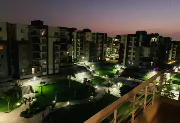 شقق للإيجار - 3 غرف - بالدور 5