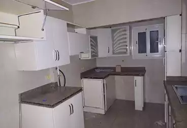 Apartments For rent - 3 rooms - floor 8