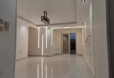 Apartments For rent - 3 rooms - floor 4