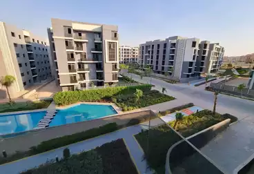 Apartments For sale - 3 rooms - floor 1