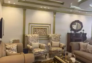 شقق مفروشة للبيع - 3 غرف - بالدور 9