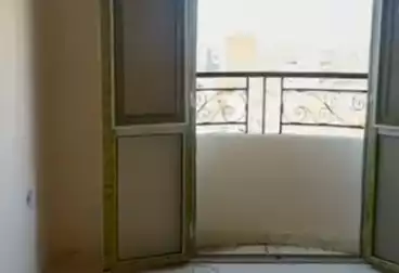 شقق للإيجار - 2 غرف - بالدور 1