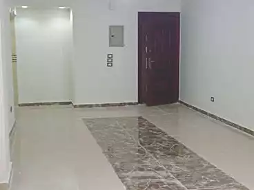 شقق للبيع - 3 غرف - بالدور 10