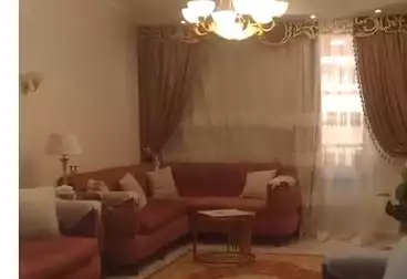 عقارات للبيع - 3 غرف - بالدور 8