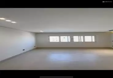 undefined undefined - 2 rooms - floor 3